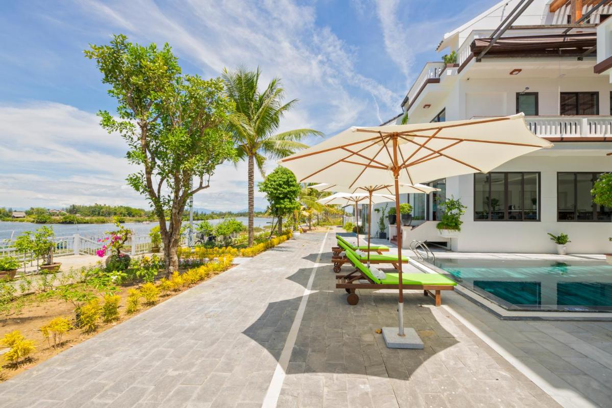 Suitetrails - Phuc Hung Riverside Villa Hoi An