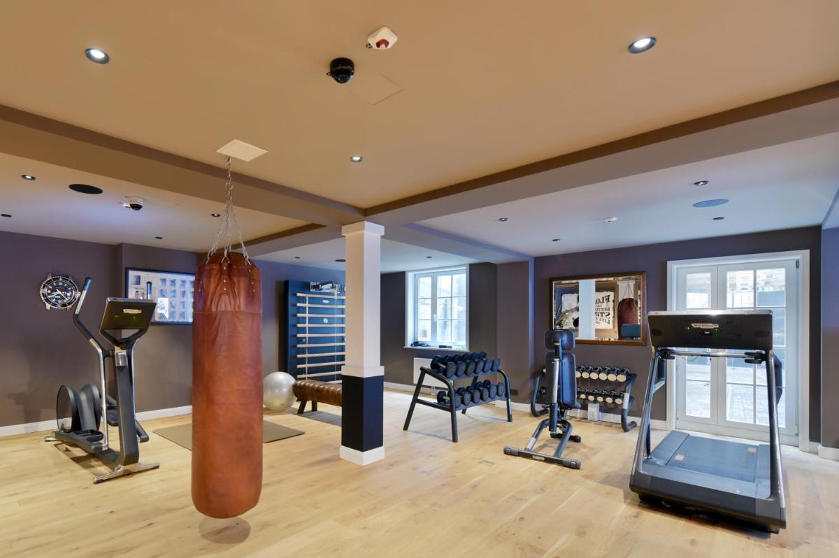 Das Fitnesscenter und/oder die Fitnesseinrichtungen in der Unterkunft Relais & Châteaux Landhaus Stricker