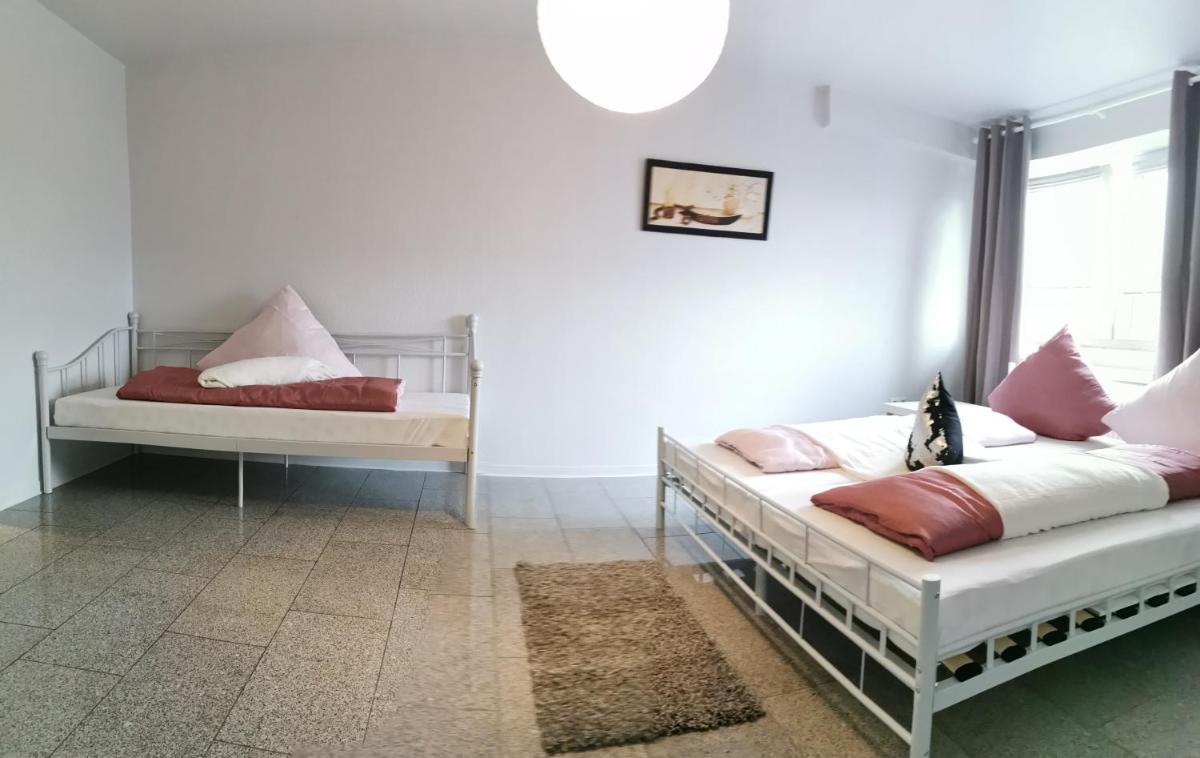 FeWo bis 8 Personen - Housity