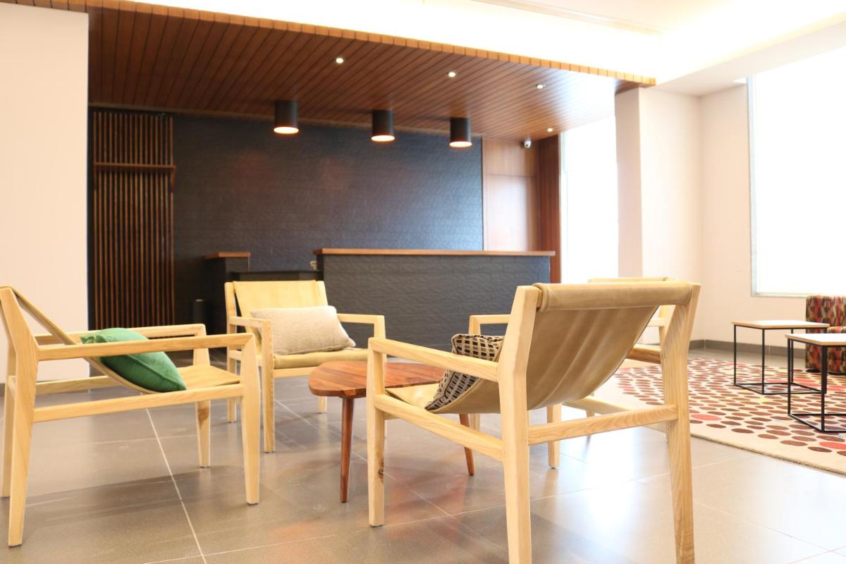 Ginger Sanand - Housity