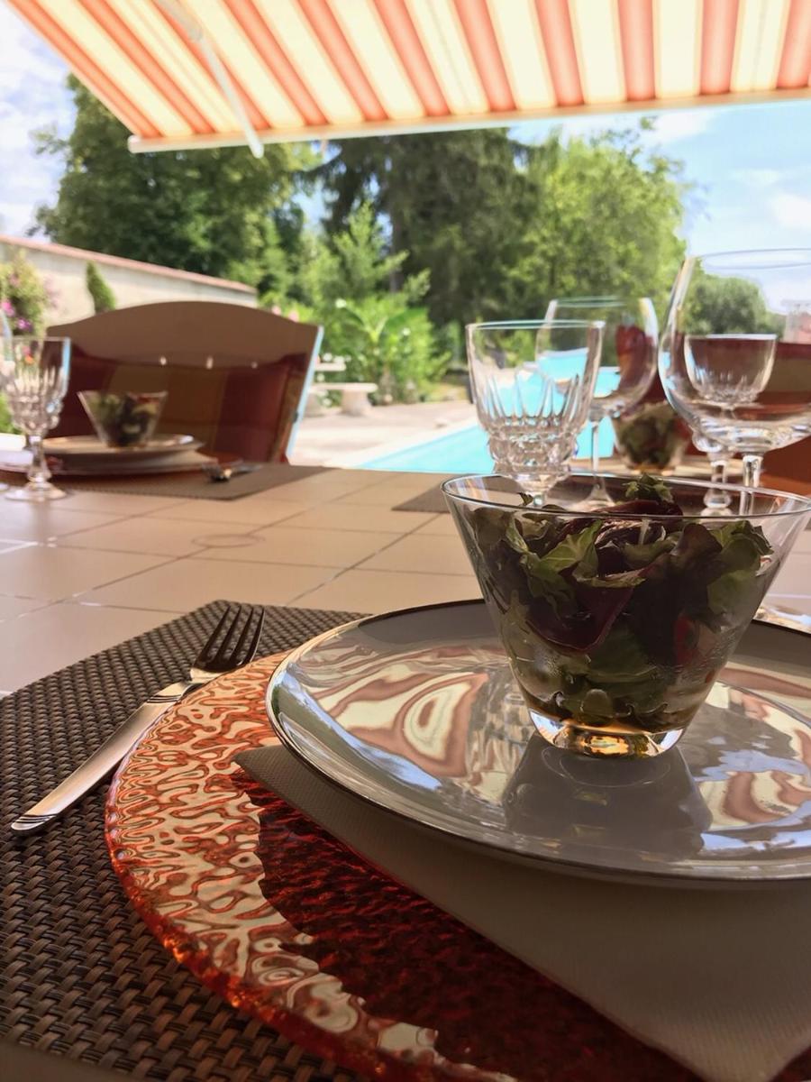 Au Bord de La Dhuy - Housity