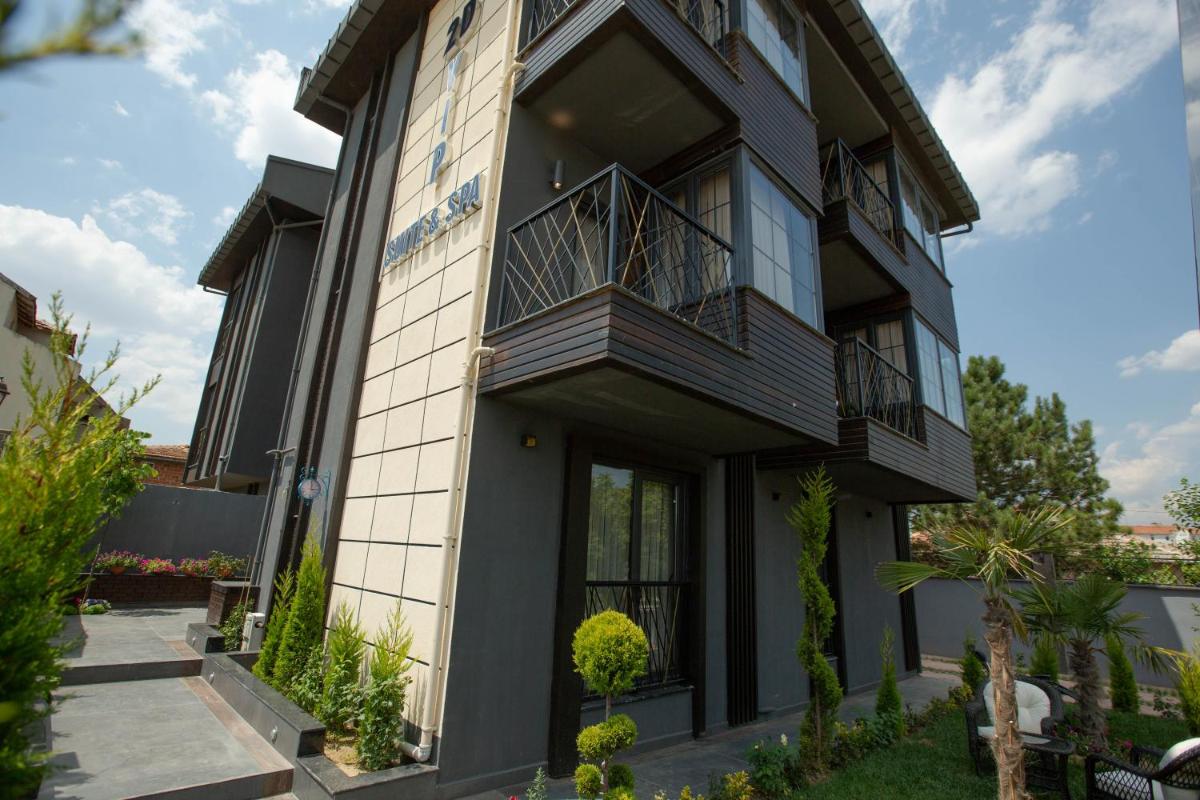 2D VIP Suite&Spa Hotel - Housity
