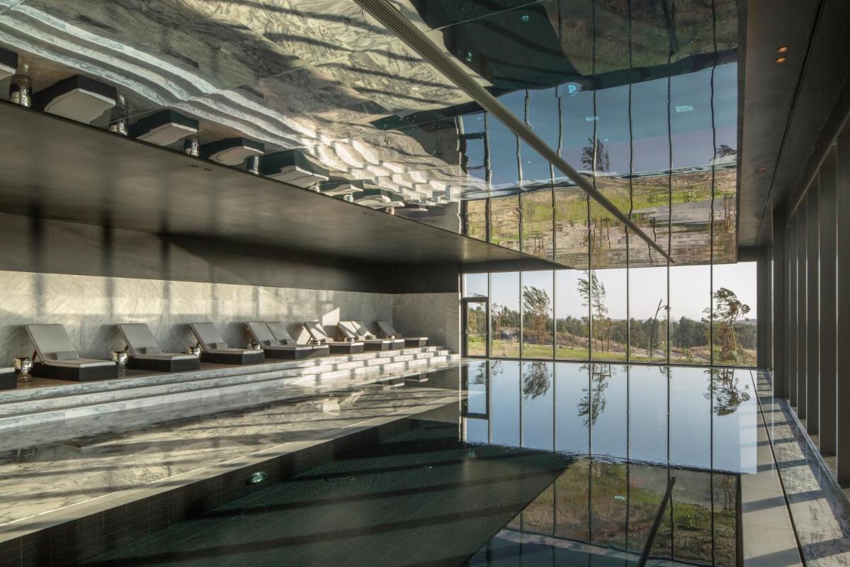 A piscina em ou perto de Royal Obidos Scenic Resort