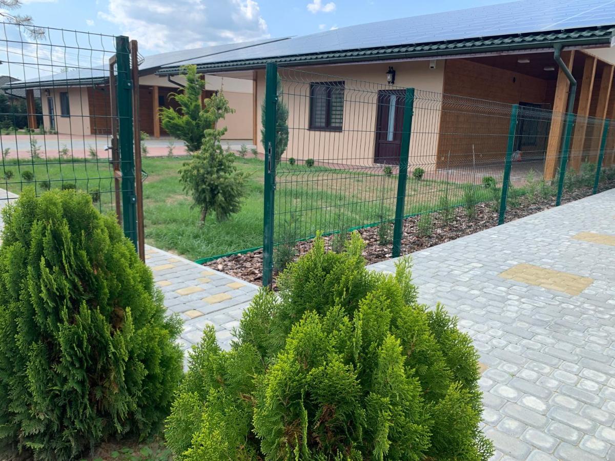 Котеджний комплекс - Housity