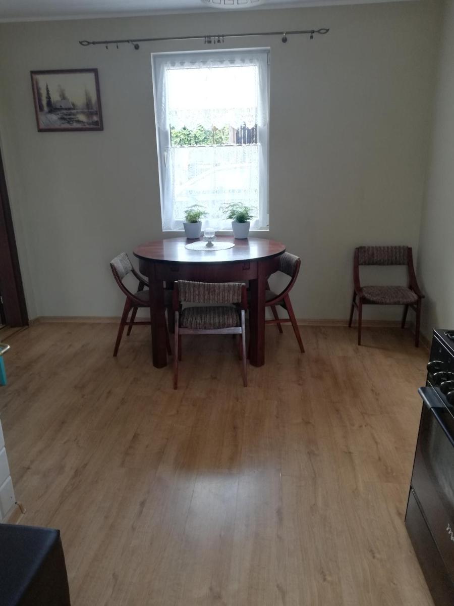 120-letnia chatka drewniana - Housity