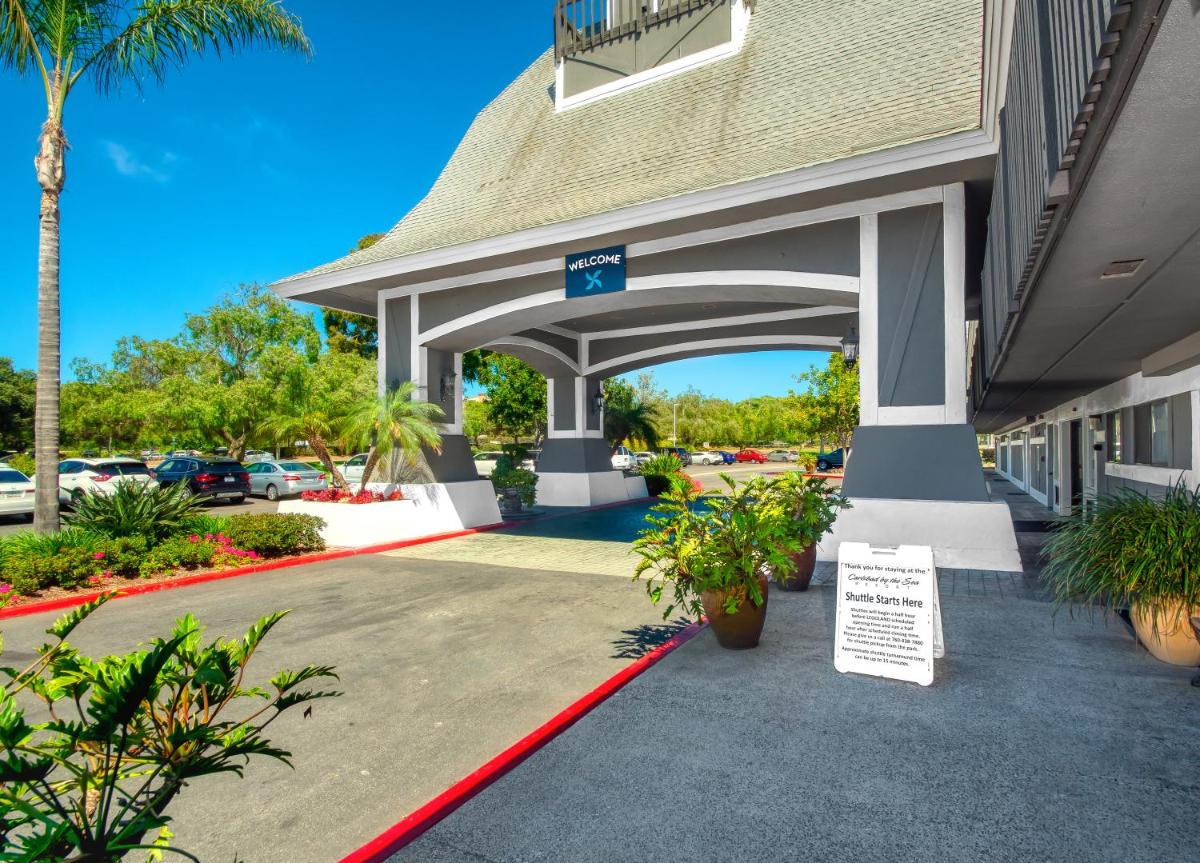 Carlsbad by the Sea Hotel - Housity