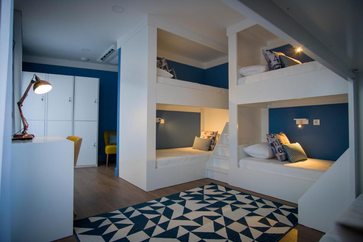 ZIGZAG HOSTEL - Housity