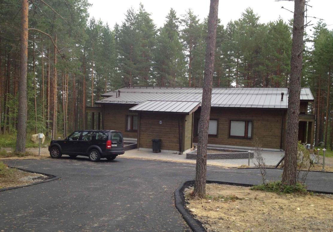 Kultainen Kaava Cottages - Housity