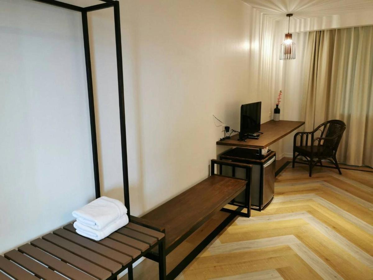The Regent Ubon Hotel - Housity