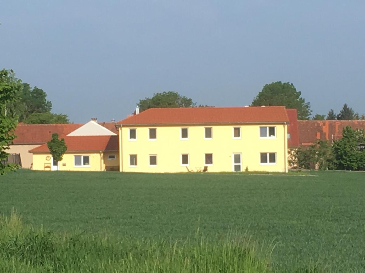 Suitetrails - Ferienwohnung Walkershofen
