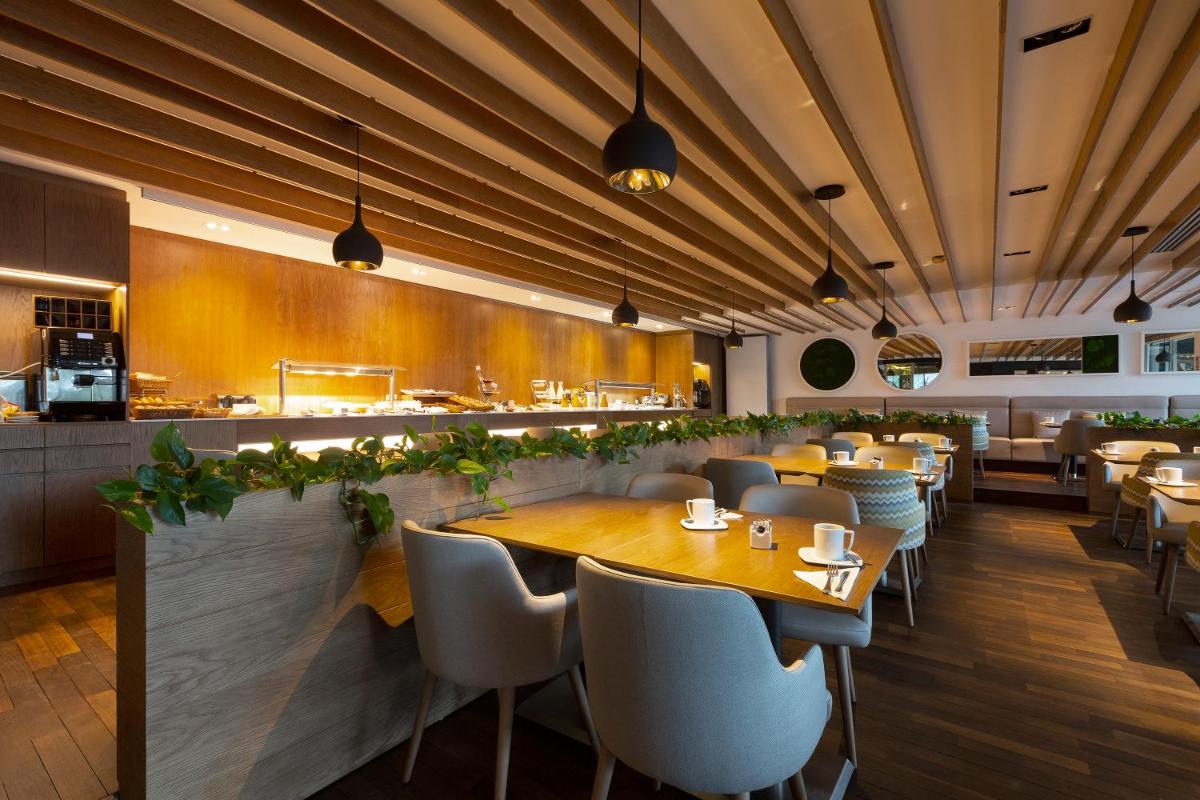 Zona de estar de Aimia Hotel