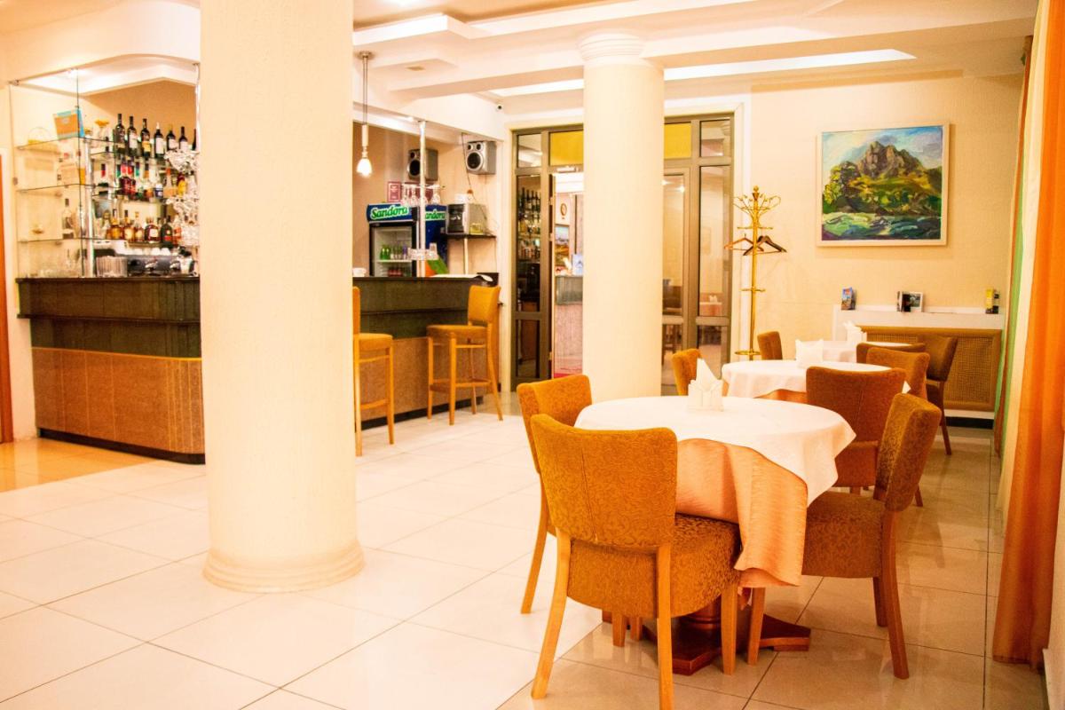 Altyn Dala Hotel - Housity