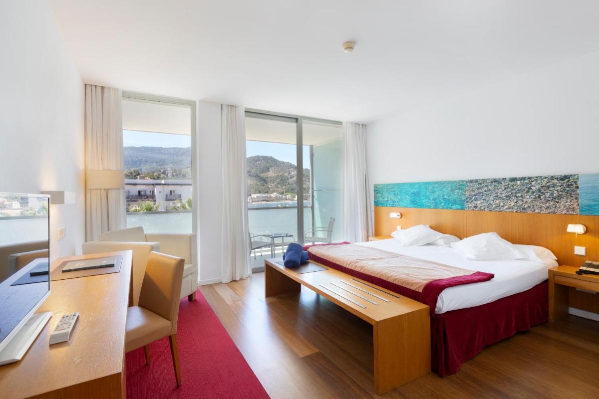 Aimia Hotel - Housity
