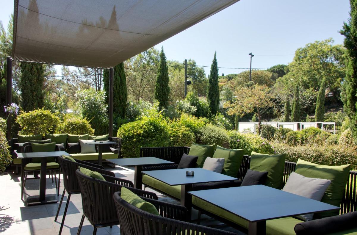 Jardin de l'établissement Hôtel du Château & Spa - Teritoria