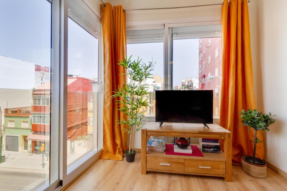 Barcelo 30, terrace, center, garage on request, quite neighborhood, BA - Housity