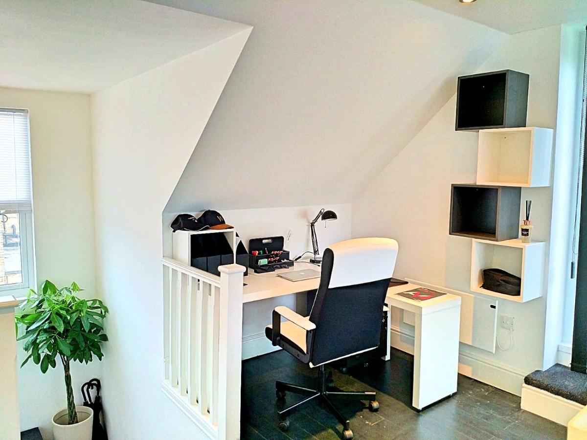 Stunning Luminous Penthouse/ 2Beds 2Baths - Housity