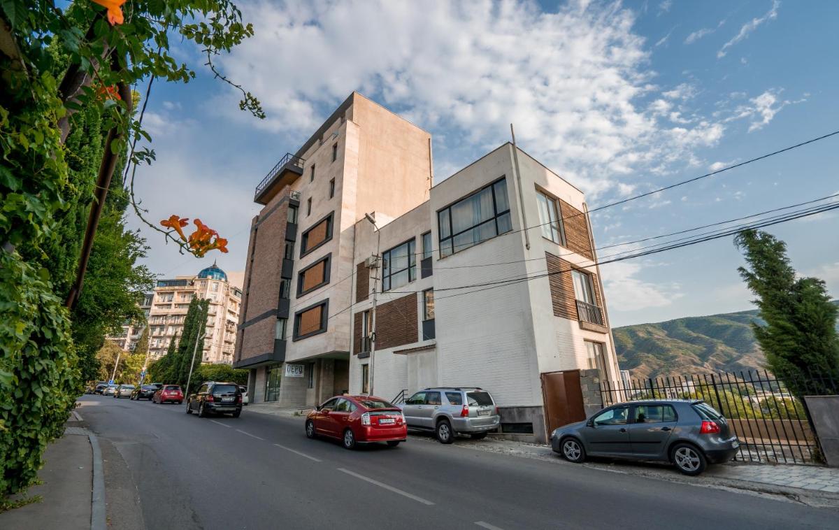 Cozy small apartment near old town - Housity