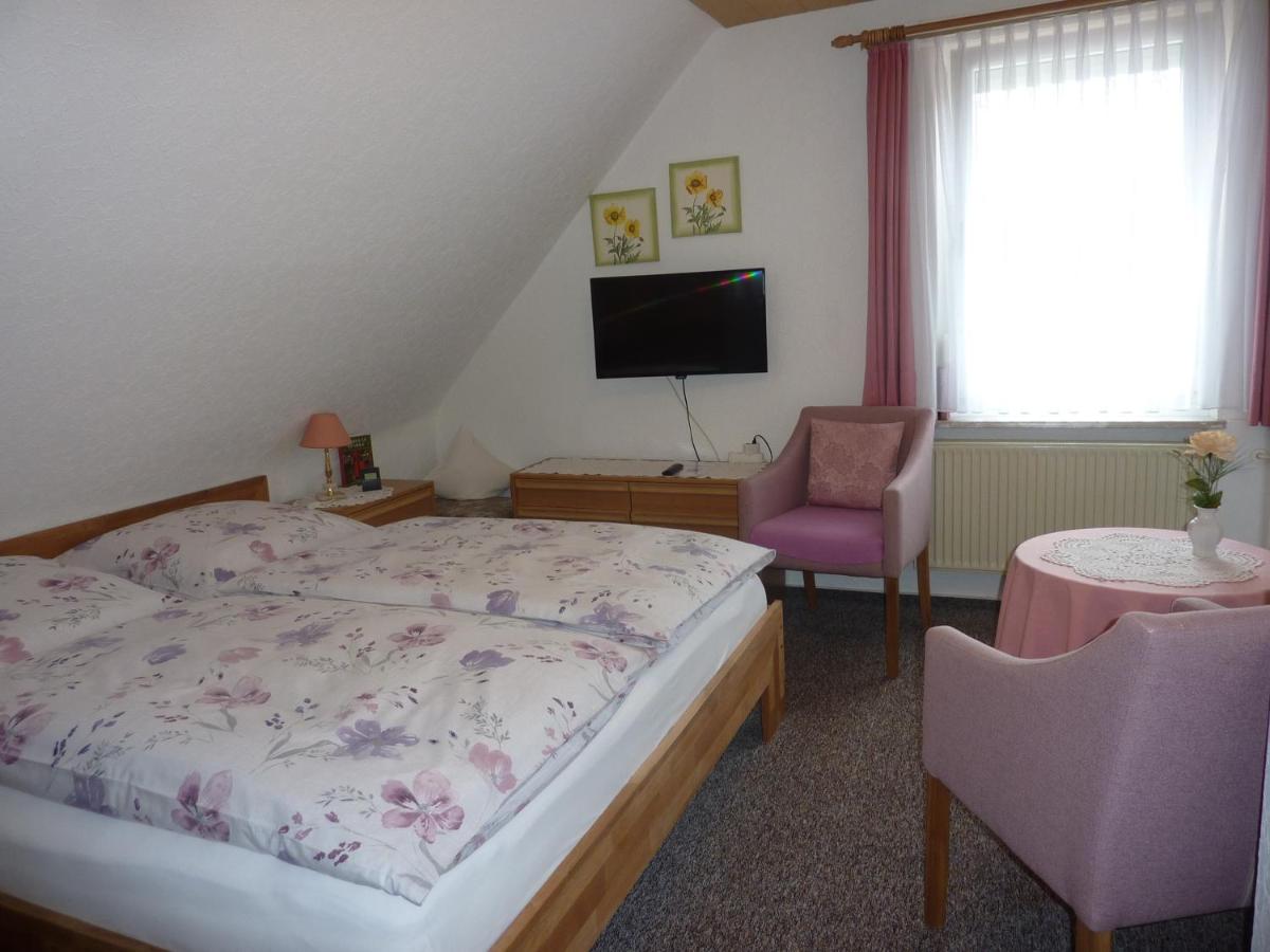 Pension Rheingold Garni - Housity