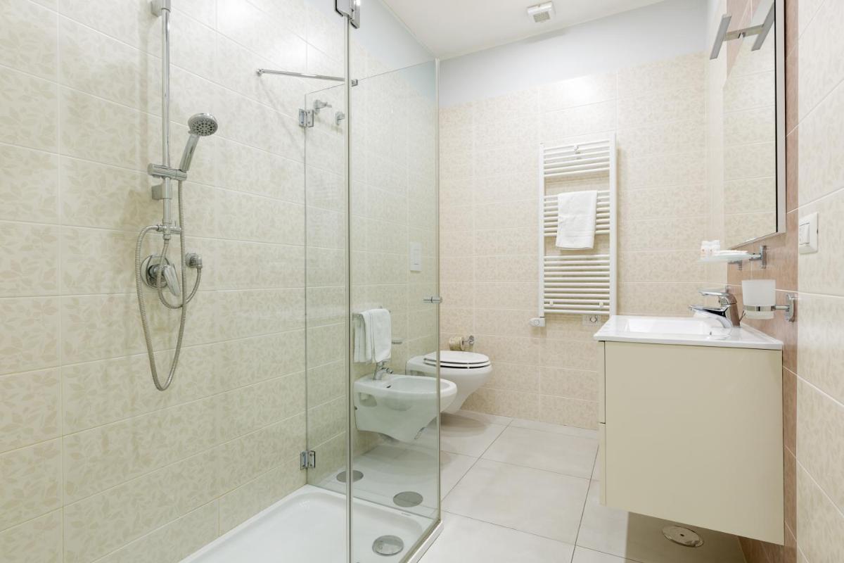 Dioniso’s Luxury Apartments Municipio - Housity