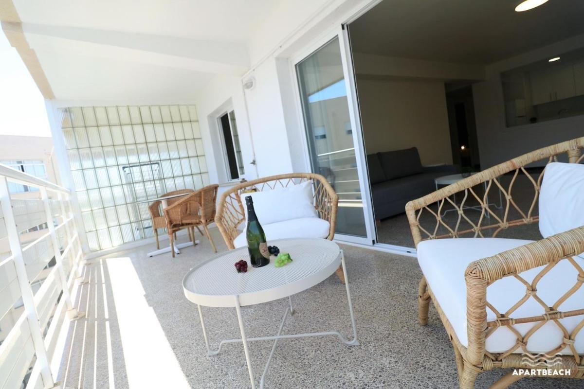 APARTBEACH DIANA Vistas Playa y Climatizado - Housity