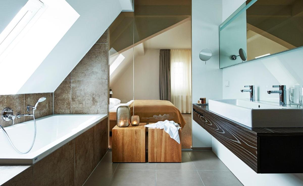 Weinhaus Henninger - Housity
