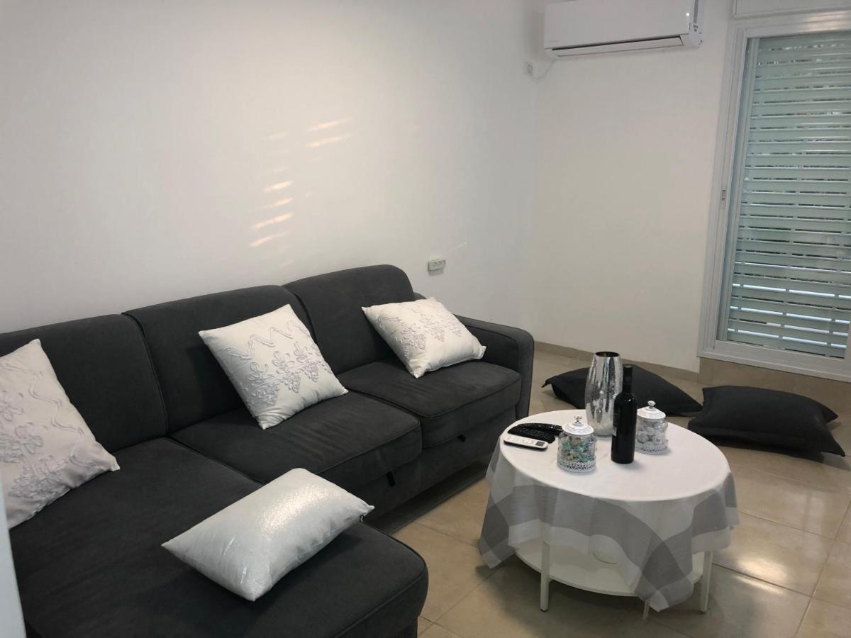 The Urban Apartment - Housity