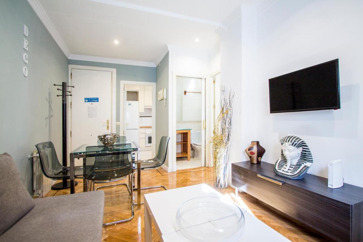 Apartamentos Dali Madrid - Housity