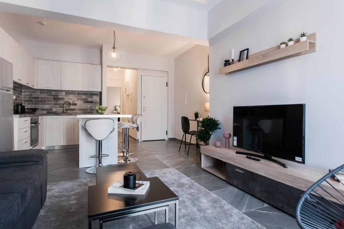 Suitetrails - Urban & Cozy 1BD Apartment in Ampelokipoi Area by UPSTREET
