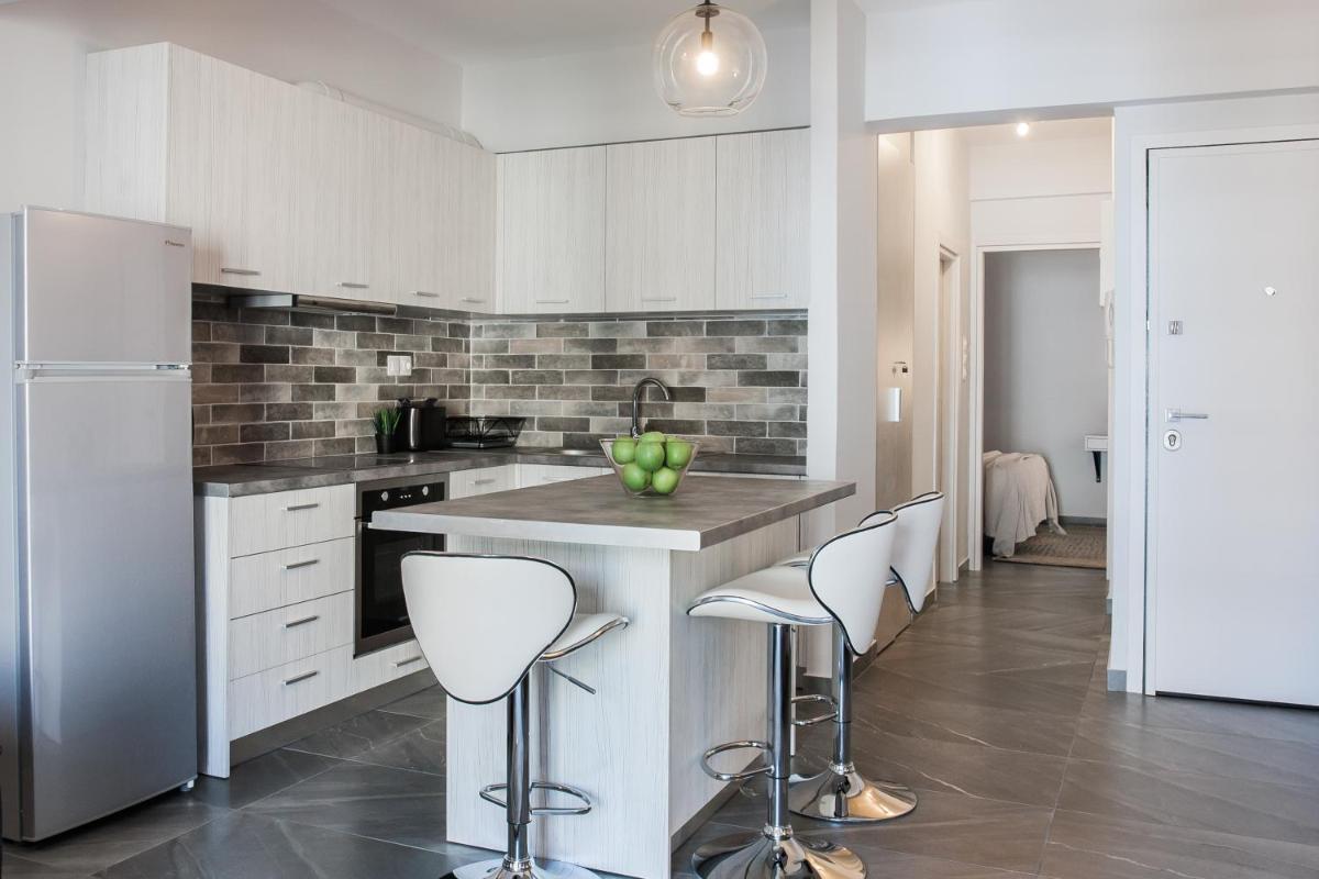 Suitetrails - Urban & Cozy 1BD Apartment in Ampelokipoi Area by UPSTREET
