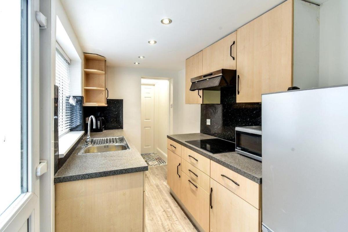 Apartment 1 at 3 Jubilee - Housity