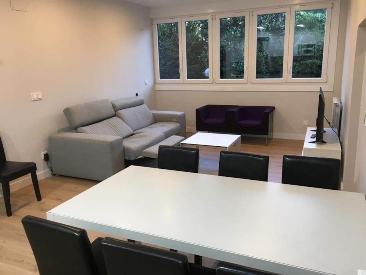 Irún by Basquelidays - Housity