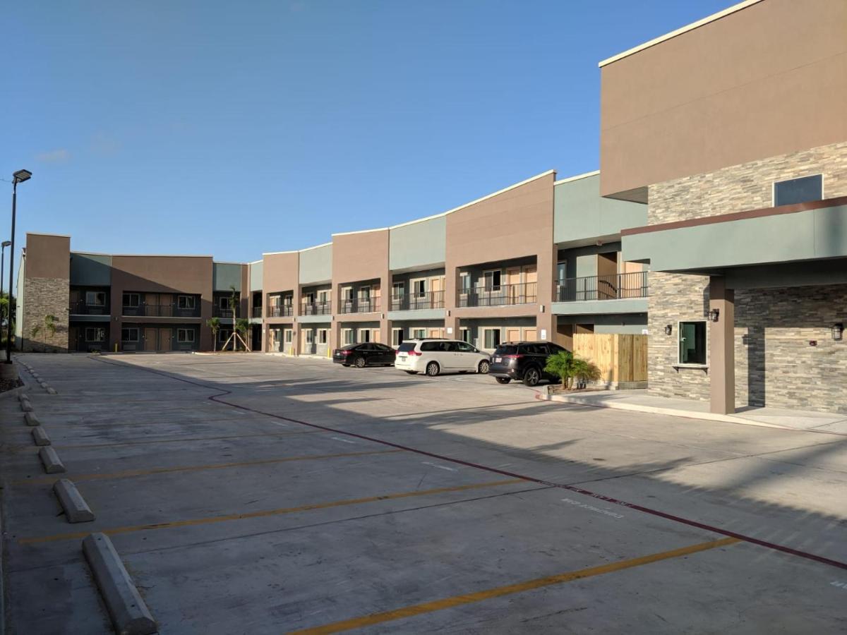 Texan Hotel - Housity