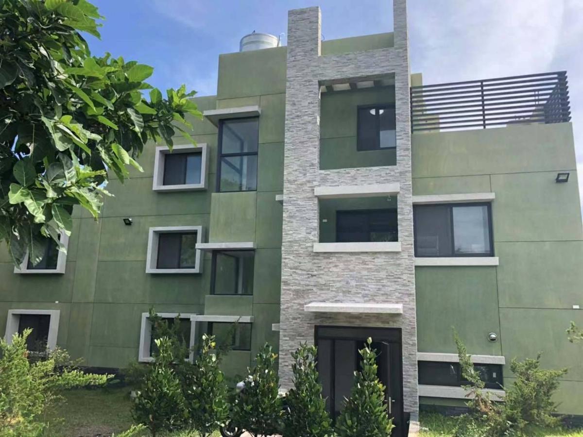Kin Shui Villa - Housity