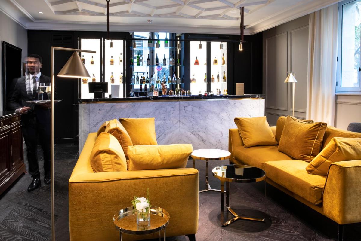 Coin salon dans l'établissement Le Damantin Hôtel & Spa