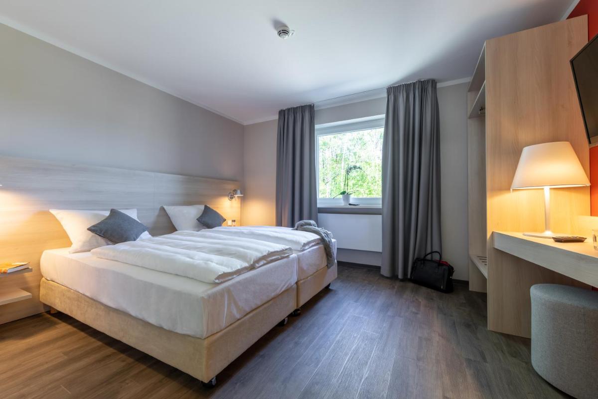 Serways Hotel Waldmohr - Housity