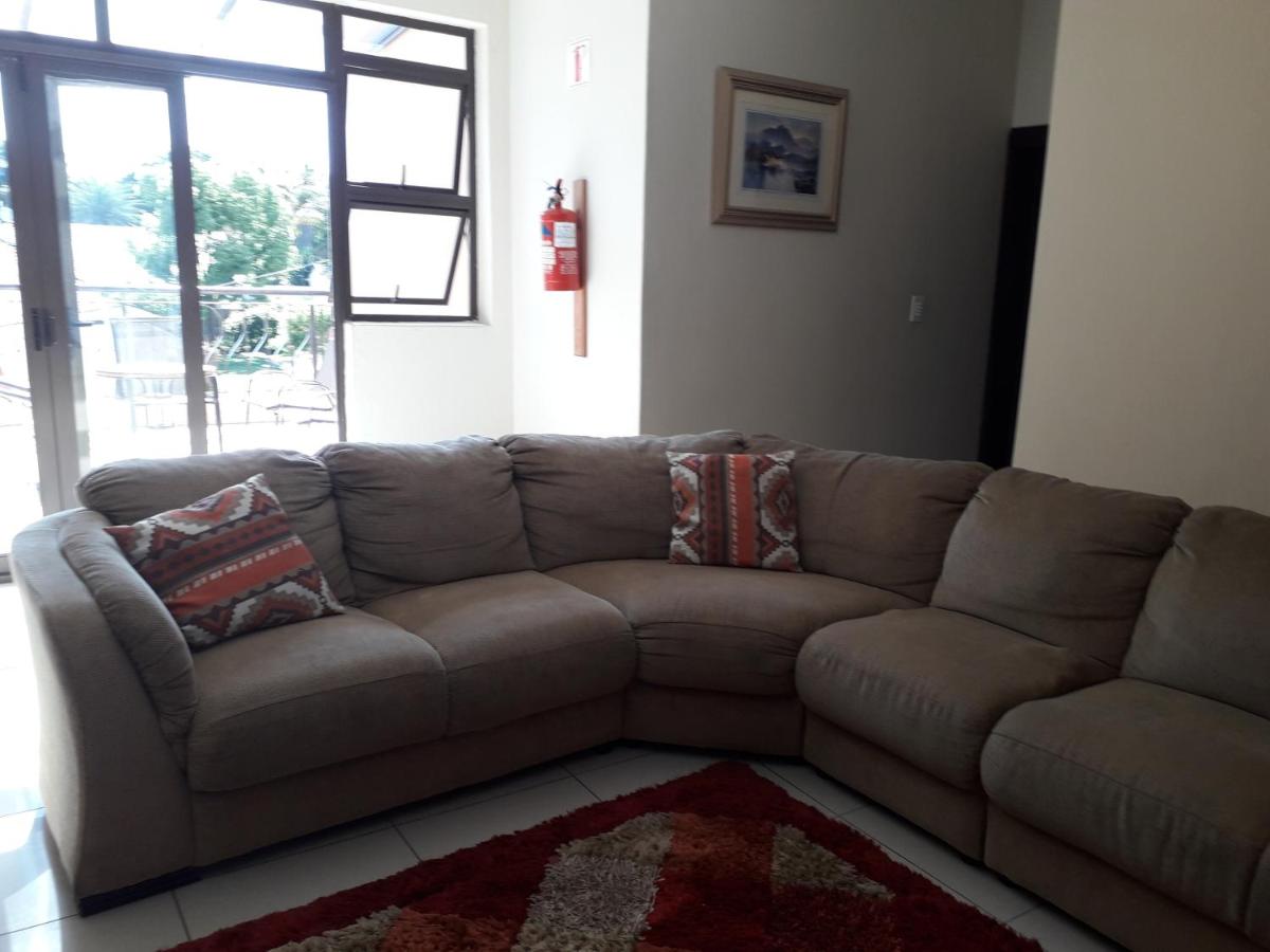 Ikaze Guest House - Housity