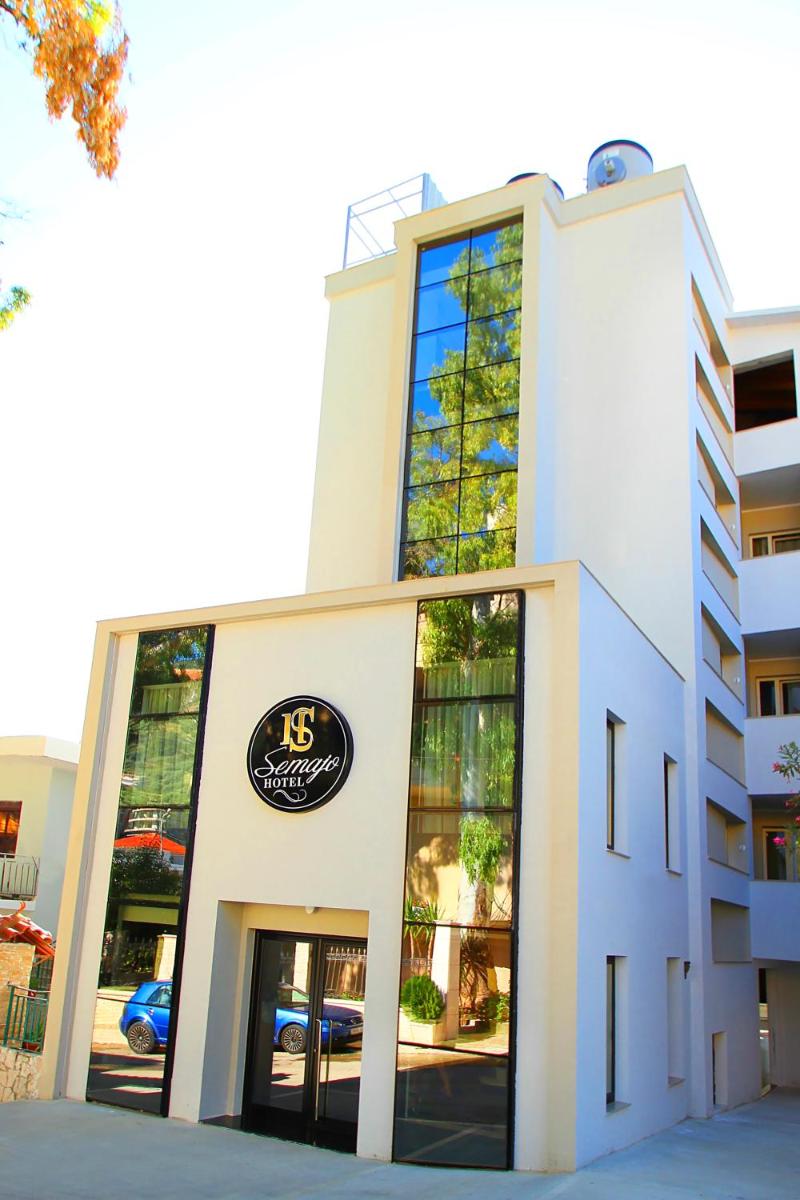 Hotel Semajo - Housity
