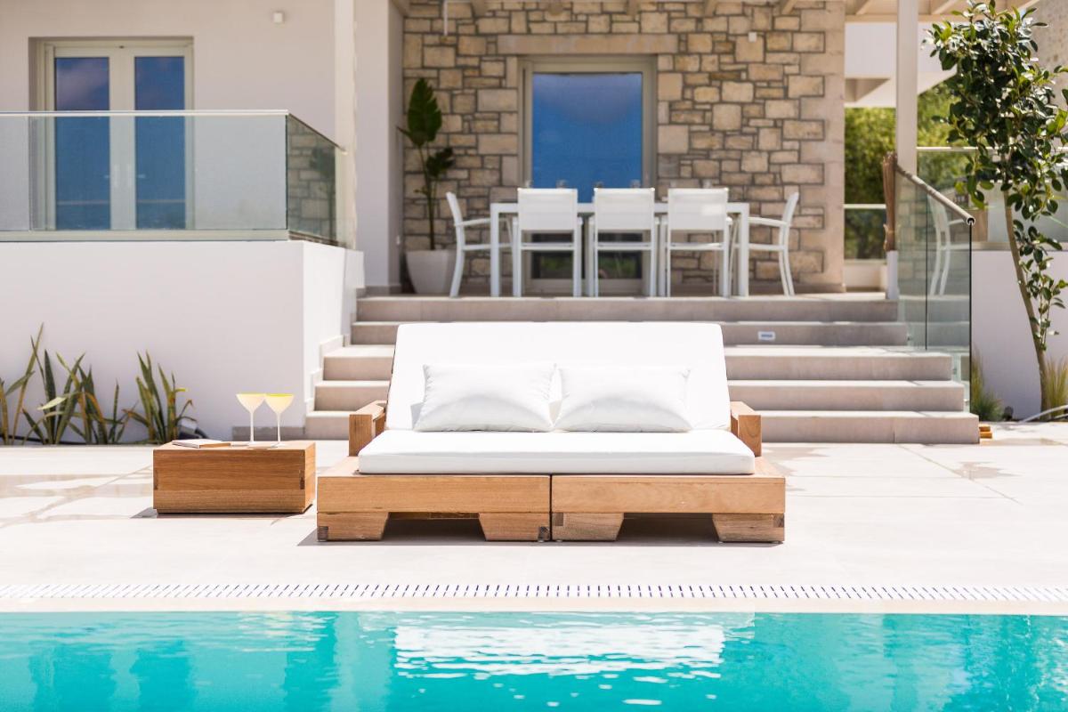 Rosmerta Villa, Chic & Prestigious, By ThinkVilla - Housity