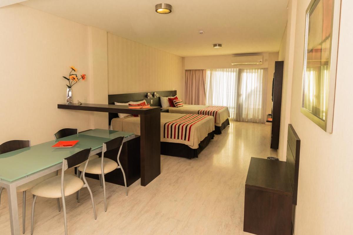 Icaro Suites - Housity