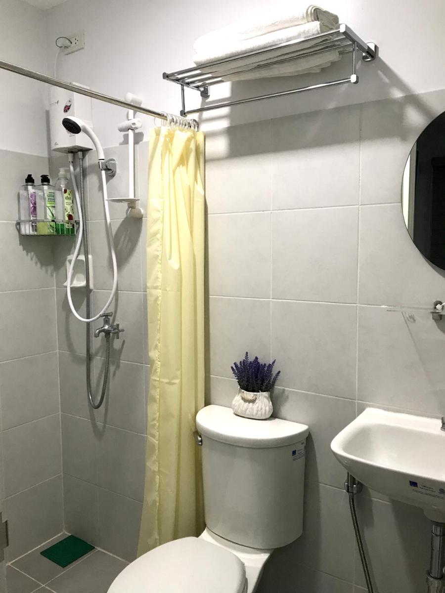 Cozy and Full Service Condo at the Heart of Bacolod - Hizvo