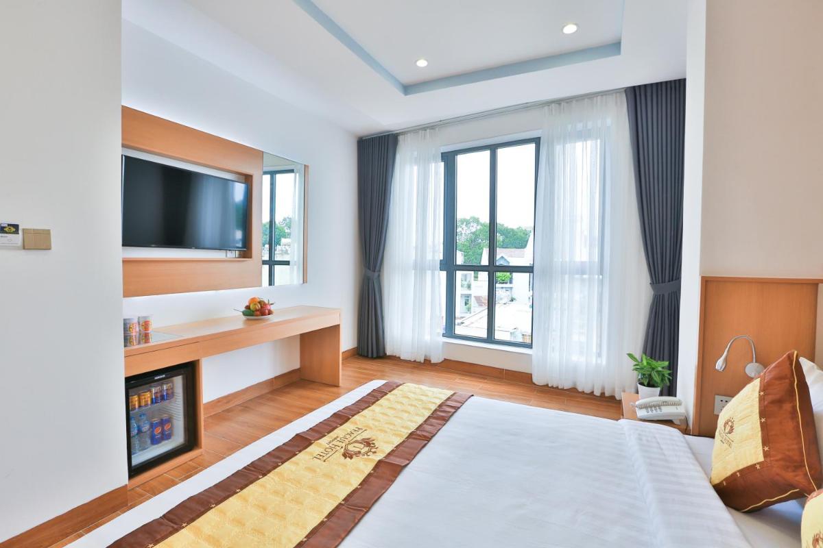 Prague Saigon Airport Hotel - Housity