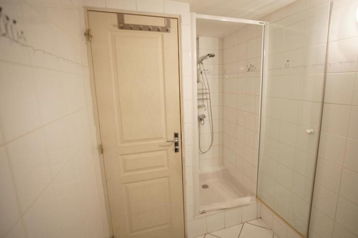 Chez Jean Pierre - Room 1pers in a 17th century house - n 6 - Housity