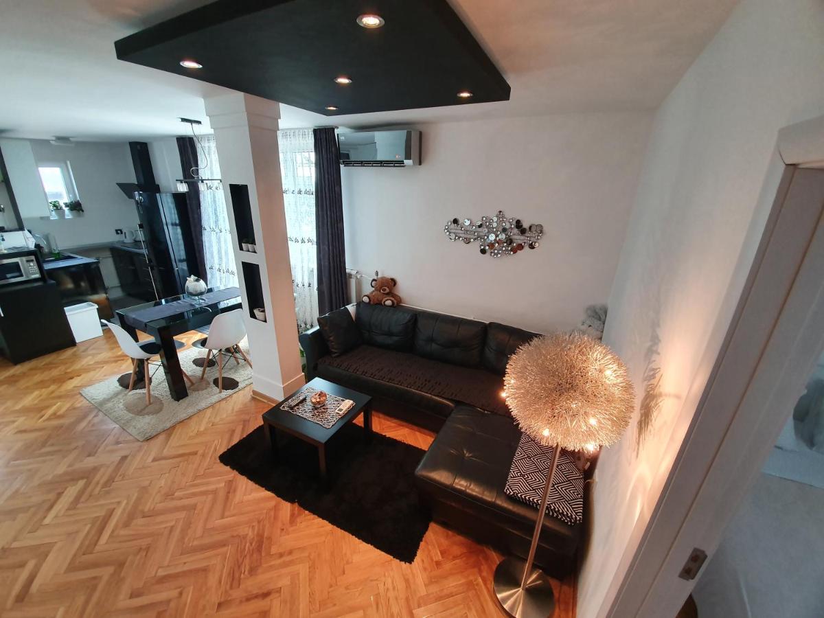 Apartment New Belgrade Home - Housity