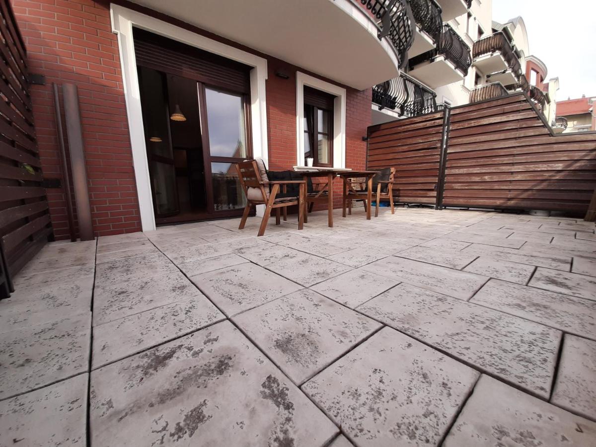 Apartamenty Lubin - Kamieniczka w Centrum - Housity