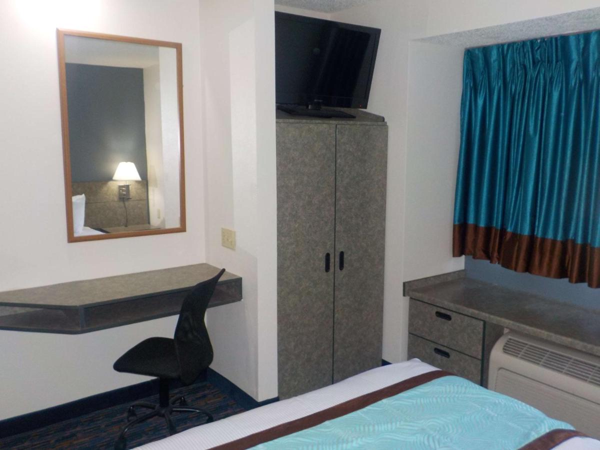 MJ INN and SUITES - Housity