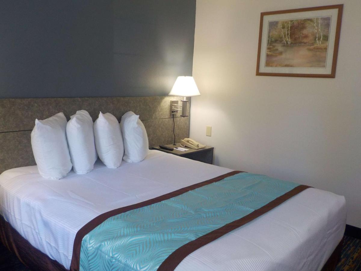 MJ INN and SUITES - Housity