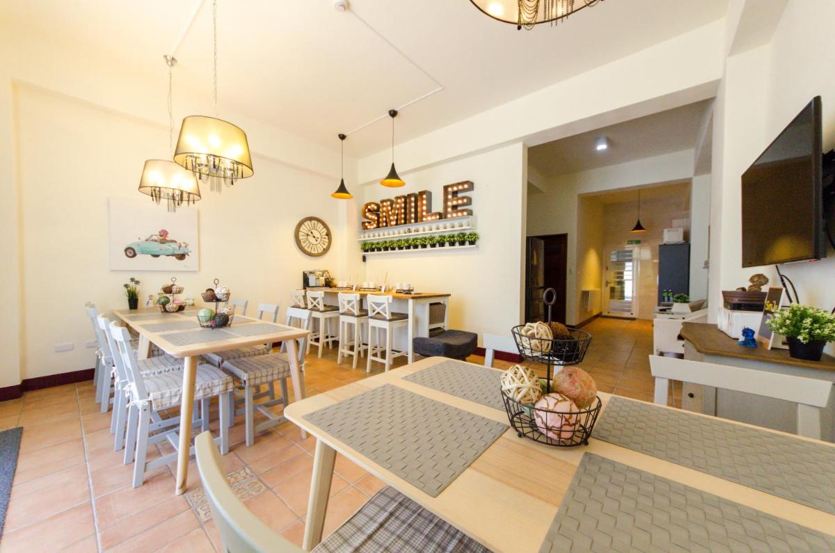 Suitetrails - Smile Bed and Breakfast