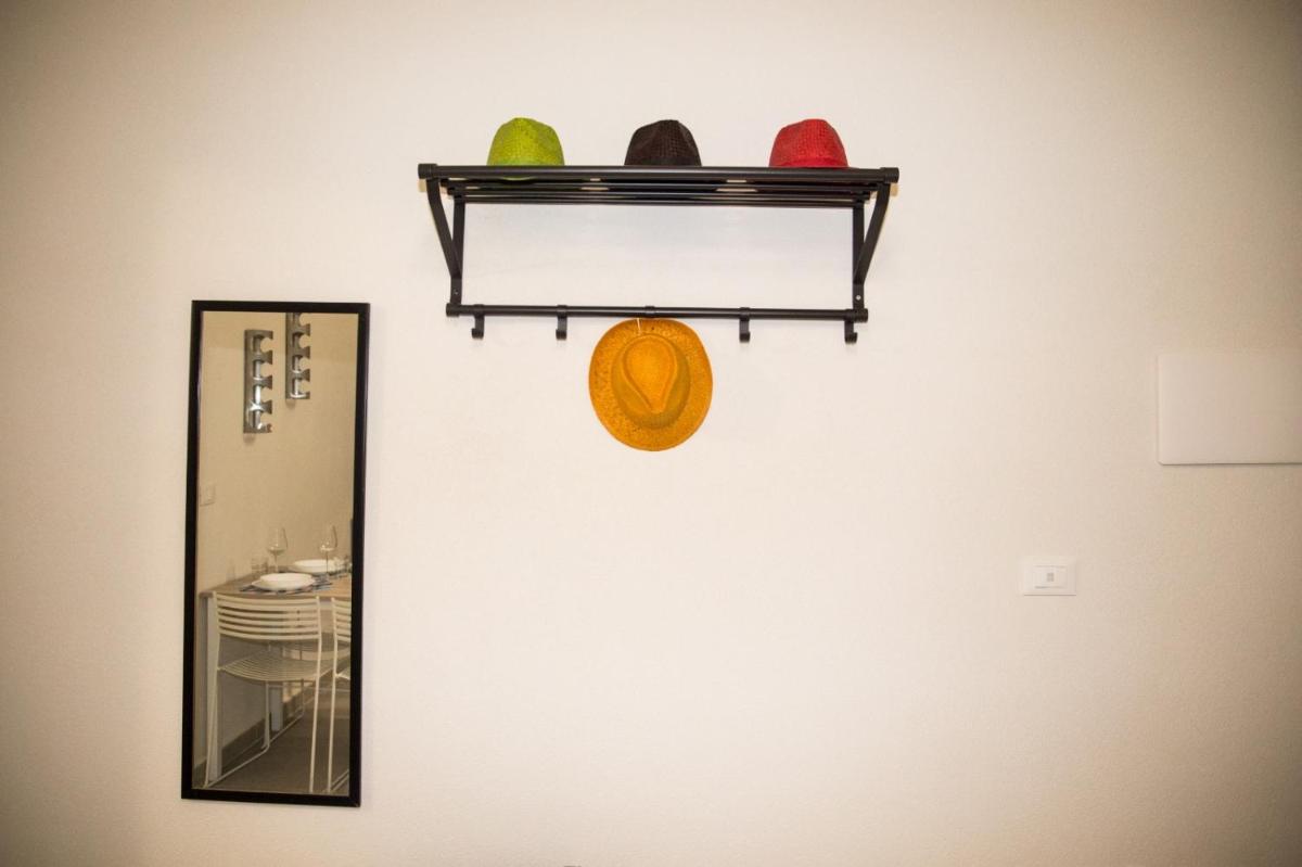 Aus Holiday Catania - Housity