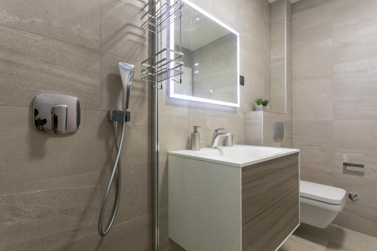 Eni Luxury Residence - Housity
