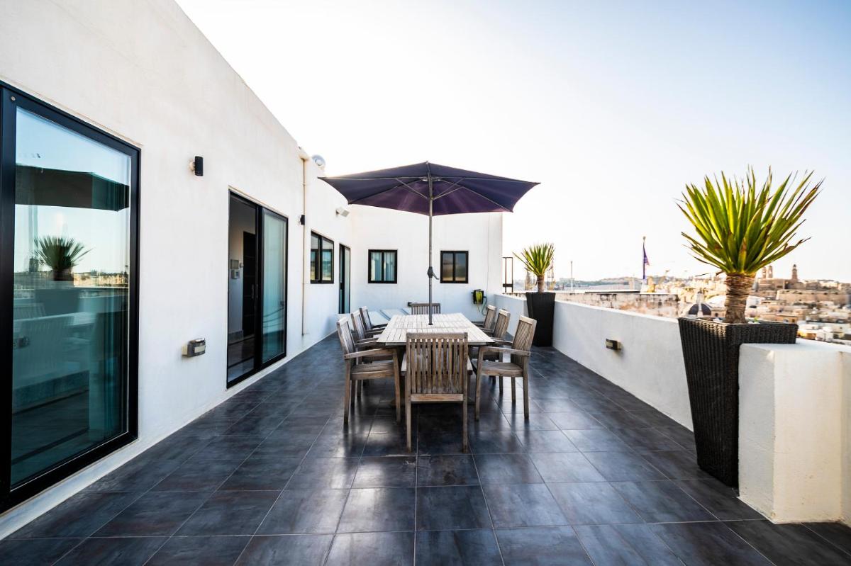 Penthouse Retreat - Housity